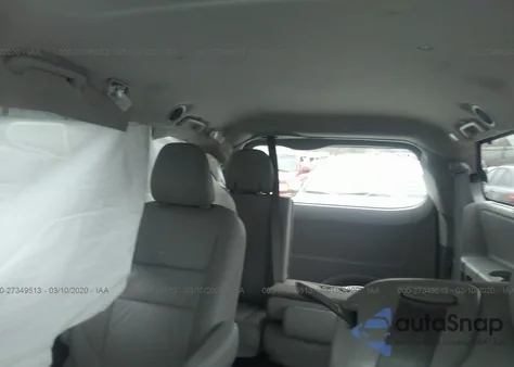 2016 Toyota Sienna Xle 8 Passenger from USA, damaged, VIN 5TDYK3DC4GS744940